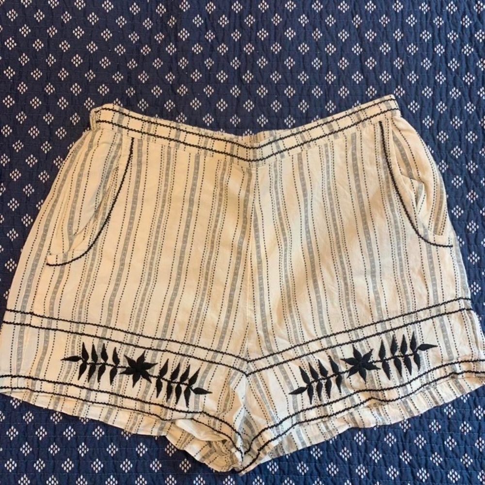 American Eagle Soft Linen Shorts